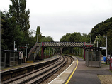 Wikipedia - Bursledon railway station