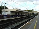 Wikipedia - Heald Green railway station