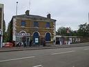 Wikipedia - Kew Bridge railway station