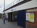 Wikipedia - St Mary Cray railway station