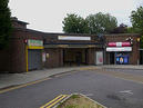 Wikipedia - Chessington South railway station