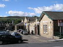 Wikipedia - Glossop railway station