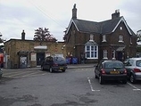 Wikipedia - Hounslow railway station