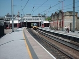 Wikipedia - Keighley railway station