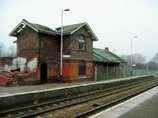 Wikipedia - Lostock Gralam railway station