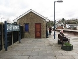 Wikipedia - Lostwithiel railway station