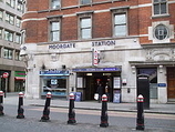 Wikipedia - Moorgate railway station