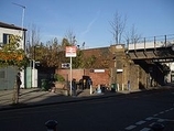 Wikipedia - Nunhead railway station