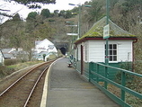 Wikipedia - Penhelig railway station