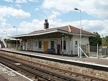 Wikipedia - Plumpton railway station