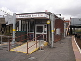 Wikipedia - Pollokshields East railway station