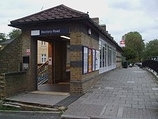 Wikipedia - Rectory Road railway station