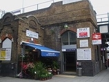 Wikipedia - St James Street railway station