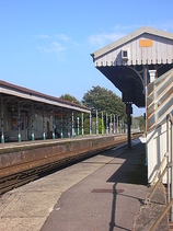 Wikipedia - Shoreham-by-Sea railway station