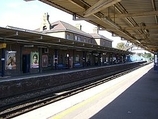 Wikipedia - Sittingbourne railway station