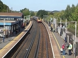 Wikipedia - Southampton Airport Parkway railway station