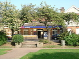 Wikipedia - Thorpe Bay railway station