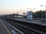 Wikipedia - Three Bridges railway station