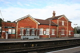 Wikipedia - Warnham railway station