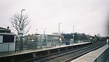 Wikipedia - Castle Bar Park railway station