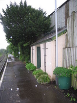 Wikipedia - Chapelton railway station