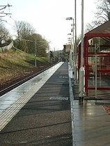 Wikipedia - Chatelherault railway station