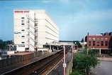 Wikipedia - Crawley railway station