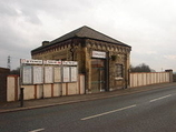 Wikipedia - Daisy Hill railway station