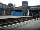 Wikipedia - Gatwick Airport railway station